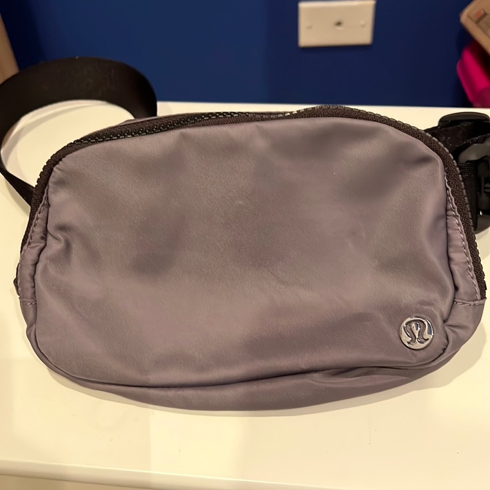 Lululemon Fanny pack